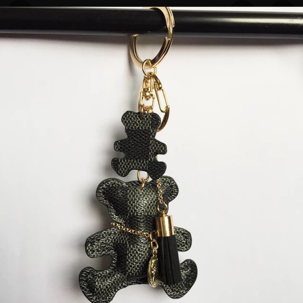Bear Keychains - Picture 4 of 5
